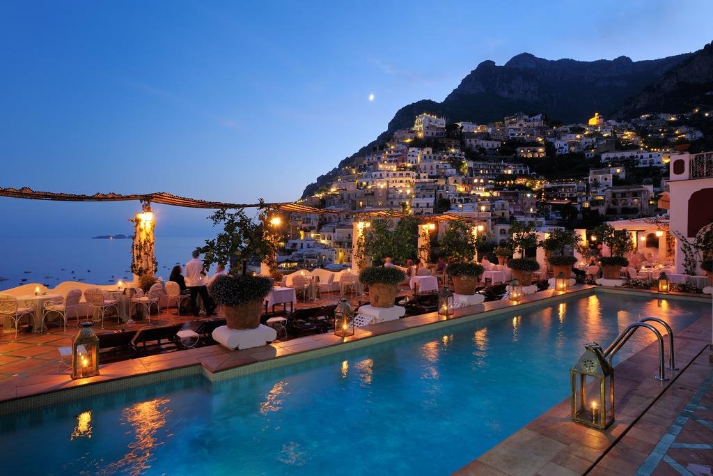 Hotel Le Sirenuse Positano le soir