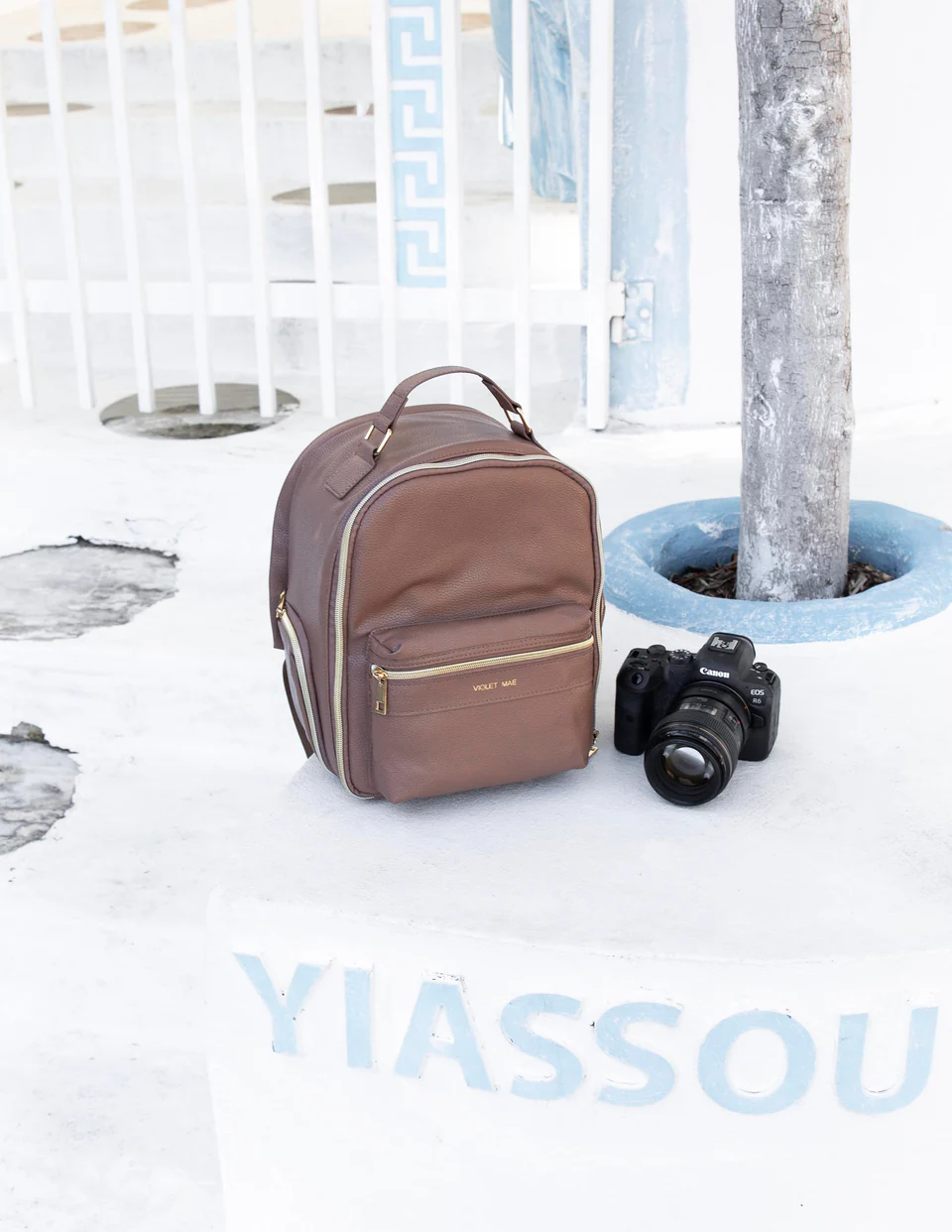 468A4227copy_960x_crop_center