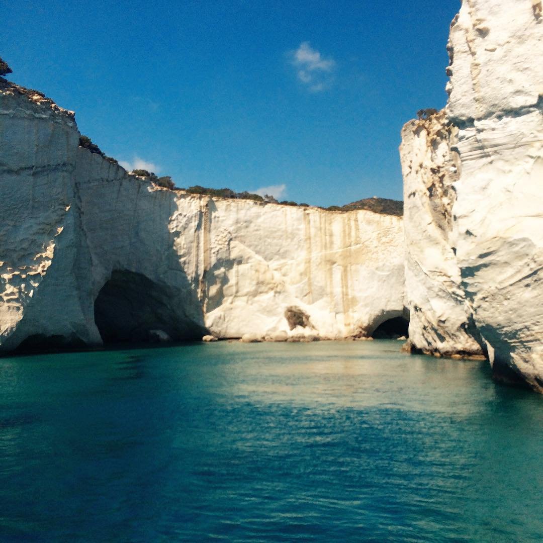 Kleftiko 😍 🐠🐟 Les plus belles destinations de la Méditerranée : Milos en Grèce